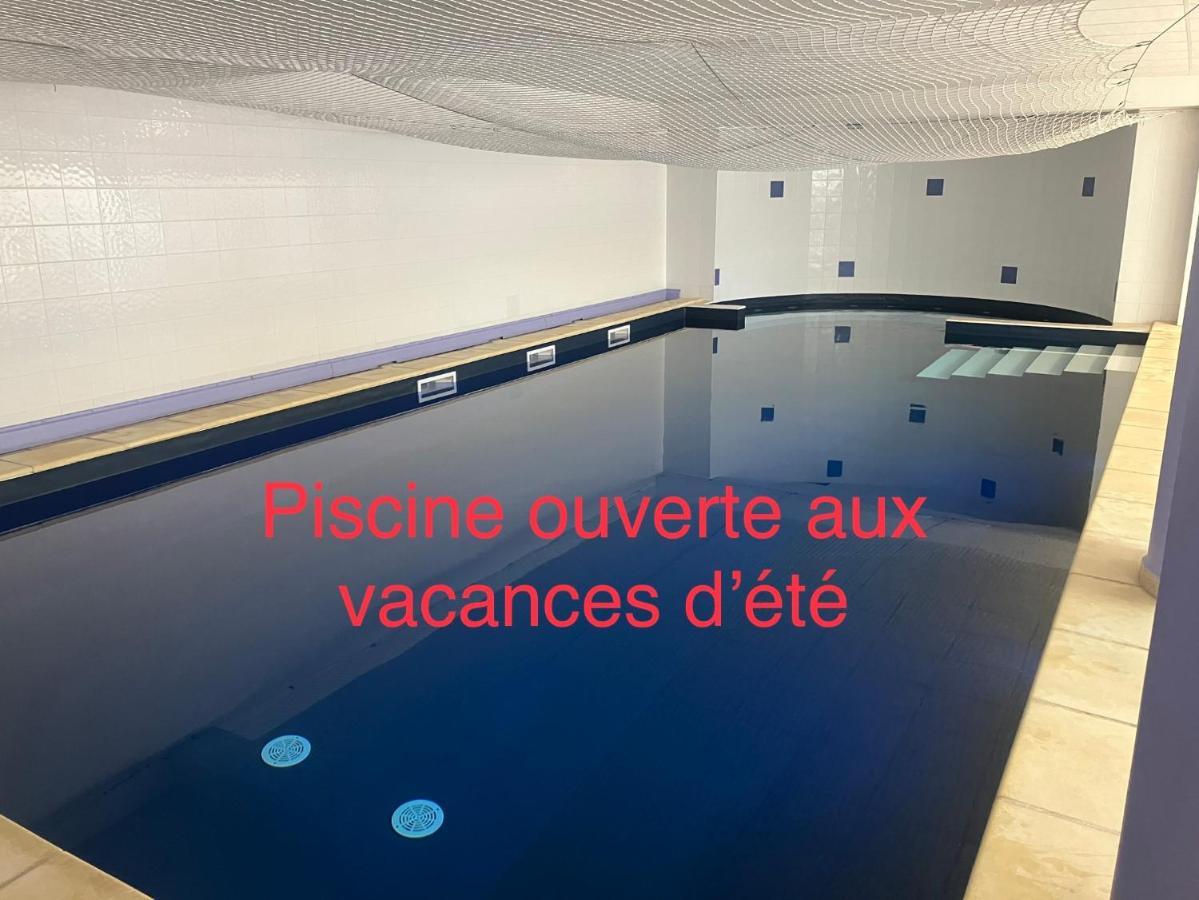 Superbe Appartement A Uzes Avec Place De Parking Exterior photo